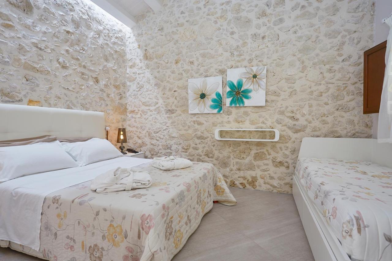 Hotel La Tavernetta سكوبيلو المظهر الخارجي الصورة