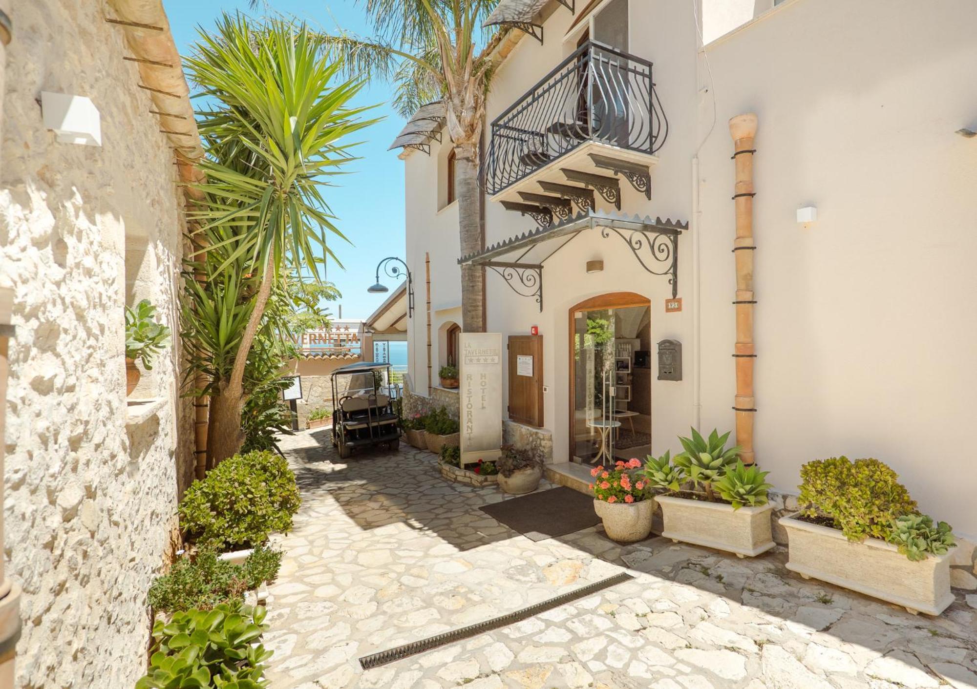 Hotel La Tavernetta سكوبيلو المظهر الخارجي الصورة